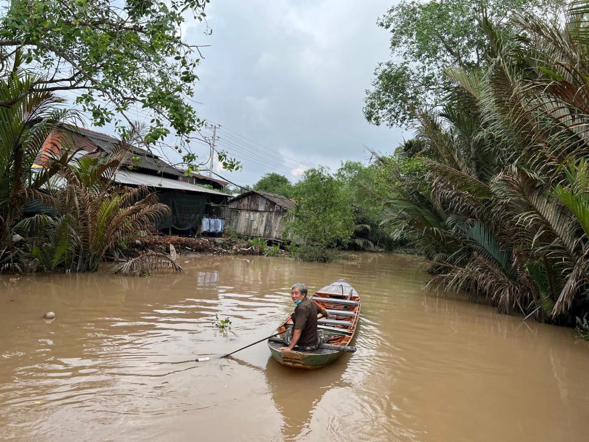 Bentrestay Giong Tu Dien Exterior photo